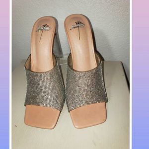 💎Bisou Bisou sparkle heels💎